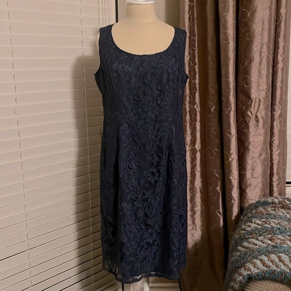 Adrianna Papell size 12, 2-piece dress - Picture 2 of 9
